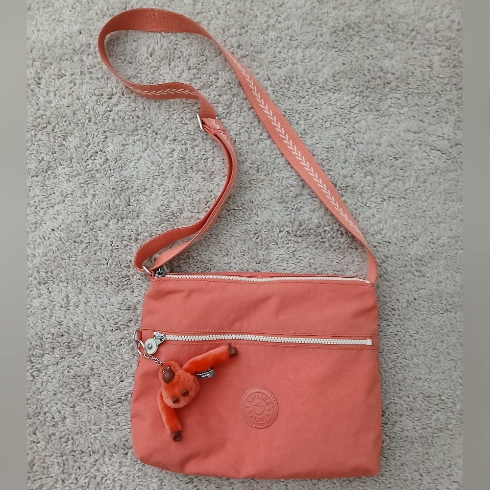 Kipling Crossbody